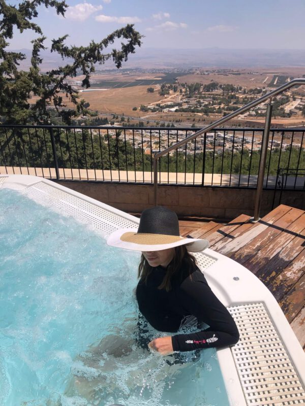 בגד ים שלם מחטב לנשים